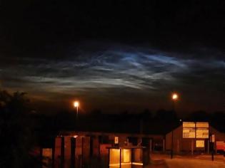 Φωτογραφία για Βρετανία: Ανεξήγητο φαινόμενο στο νυχτερινό ουρανό
