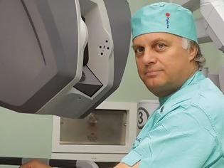 Φωτογραφία για Παγκόσμια ελληνική επιτυχία στη ρομποτική χειρουργική!