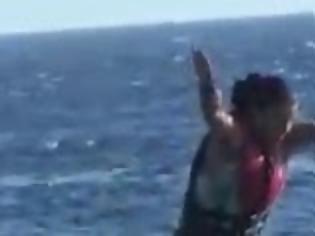 Φωτογραφία για H Ειρήνη Παπαδοπούλου πετάει πάνω από το νερό σαν μία... superwoman! [video]