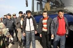 Εξαρθρώθηκε διεθνές δίκτυο διακίνησης μεταναστών