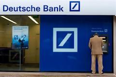 Η ευρωπαϊκή κρίση χρέους «χτυπά» και τη Deutsche Bank