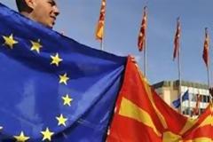 Εμφανίζουν την ευρωβουλευτή Μαριλένα Κοππά ότι 