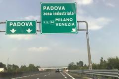 Τετρακόσια νέα αυτοκίνητα θέλει το ιταλικό δημόσιο
