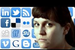 Πως ήταν η ζωή πριν το facebook και το twitter? (Video)
