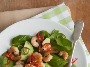 Φωτογραφία για ΣΥΝΤΑΓΗ: Σαλάτα με γαρίδες, αβοκάντο και βινεγκρέτ γκρέιπφρουτ