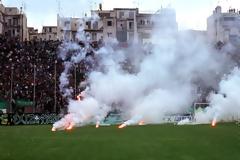 Θύρα 13:ΚΑΤΩ ΤΑ ΞΕΡΑ ΣΑΣ ΑΠΟ ΤΗ ΛΕΩΦΟΡΟ!!!Μαύρο στο Πασοκ του Καμίνη και στους συνεργάτες τους!