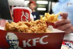 KFC: Κατέβαλαν αποζημίωση-μαμούθ για τα κοτόπουλα με σαλμονέλα