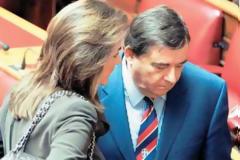 ΔΥΟ ΚΙΝΗΣΕΙΣ ΜΑΤ