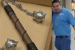 ΣΟΚ: Επιτέθηκε με ρόπαλο βγαλμένο από... το μεσαίωνα