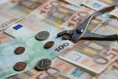 Ισχύει η μείωση 10% στους εργαζομένους του ιδιωτικού τομέα, αναρωτιέται αναγνώστης