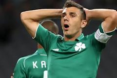 Η ΦΤΩΧΕΙΑ ΦΕΡΝΕΙ...ΓΚΡΙΝΙΑ! ΕΝΤΑΣΗ ΚΑΤΣΟΥΡΑΝΗ ΜΕ ΧΡΙΣΤΟΔΟΥΛΟΠΟΥΛΟ ΣΤΗΝ ΠΑΙΑΝΙΑ...