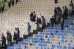 Η...ΥΠΟΔΟΧΗ ΤΩΝ ΟΠΑΔΩΝ ΤΟΥ ΑΤΡΟΜΗΤΟΥ ΑΠΟ ΤΟΥΣ ΟΠΑΔΟΥΣ ΤΟΥ ΘΡΥΛΟΥ! *ΒΙΝΤΕΟ*