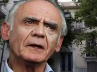 Φωτογραφία για Δήλωση του Άκη για την προφυλάκιση της συζύγου του.