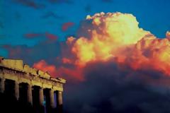 Ελλάδα : Χώρα της κρίσης με πληγωμένο κύρος