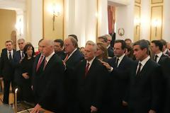 ΝΑ ΜΗΝ ΤΟΥΣ ΒΛΕΠΟΥΜΕ
