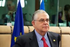 Ο Παπαδήμος επιστρέφει στα ακαδημαϊκά του καθήκοντα
