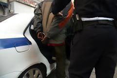 Αφγανός υποσχέθηκε σε ομοεθνή του δουλειά και τη βιάσε..