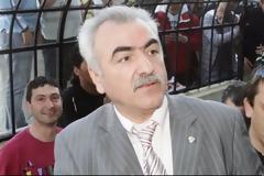 Δίνουν χέρια και εκταμιεύεται το δάνειο