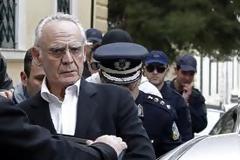 Δεν προκύπτει κανένα αδίκημα για Τσοχατζόπουλο ,έτσι;[ΕΓΓΡΑΦΟ]