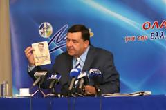Πάτρα: Επίθεση Καρατζαφέρη σε Καμμένο για... μια θωρακισμένη Mercedes