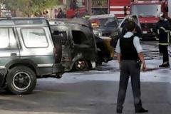 Εμπρησμός – μυστήριο έξω από το Δημαρχείο Κηφισιάς