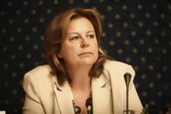 Η Κατσέλη καταγγέλλει ΤΑ ΝΕΑ
