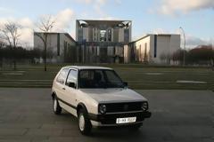 Πουλήθηκε το παλιό Volkswagen της Μέρκελ