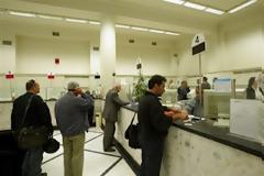 Μείωση 4% στα τραπεζικά δάνεια προς τον ιδιωτικό τομέα τον Μάρτιο