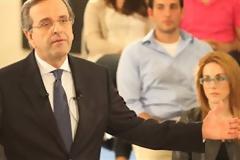 Κατάργηση του νόμου για τους λαθρομετανάστες προανήγγειλε ο Σαμαράς