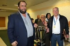 Φαβορί ο Θεοδωρίδης για πρόεδρος