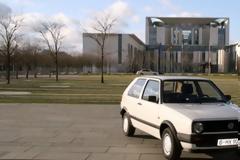 Το παλιό Volkswagen της Μέρκελ πωλήθηκε για 10.165 ευρώ