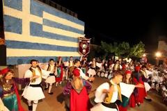 VIDEO: Οι Πατρινοί έφτιαξαν την μεγαλύτερη ελληνική σημαία!