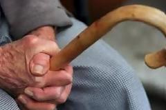 Θέμα κλοπής 89χρονος στην Τούμπα