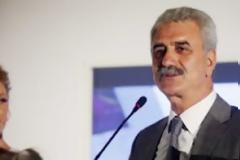 Επιχειρηματίας εκτός εαυτού χαστουκίζει τον περιφερειάρχη Νοτίου Αιγαίου