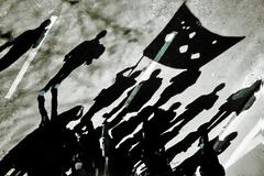 «Νέα πρόσωπα» σε φθαρμένα συστήματα