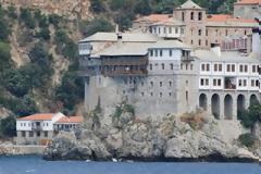 Φοροαπαλλαγές ζητούν οι μοναχοί του Αγίου Όρους
