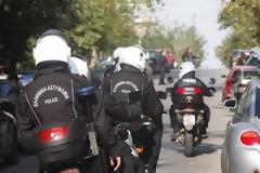 ΣΟΚ: Γυναίκα αστυνομικός κινδυνεύει να χάσει το πόδι της