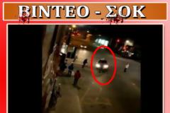 ΒΙΝΤΕΟ - ΣΟΚ: Οδηγός ταξί πατάει πελάτη του μετά από διαπληκτισμό!