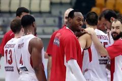 ΚΕΚΛΕΙΣΜΕΝΩΝ ΤΩΝ ΘΥΡΩΝ ΤΟ ΦΙΛΙΚΟ ΜΕ ΤΗΝ ΡΑΝΤΙΝΣΚΙ ΑΥΡΙΟ ΣΤΟ ΣΕΦ