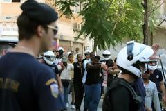 Αναγνώστης δηλώνει πως η αστυνομία ήδη ξεφούσκωσε στο μάζεμα παράνομων αλλοδαπών