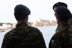 Φαντάρος αυτοπυροβολήθηκε σε στρατόπεδο στο Αιγάλεω!