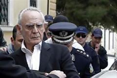 Βρήκαν άλλα 20 εκατ. ευρώ σε λογαριασμούς του Άκη!