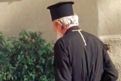 Ζητούσε χρήματα για να τελέσει τρισάγια!