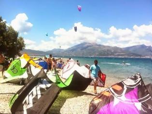 Φωτογραφία για Πάτρα: Σε εξέλιξη το 3ο Kitesurf Festival στο Δρέπανο - Δείτε φωτο-video