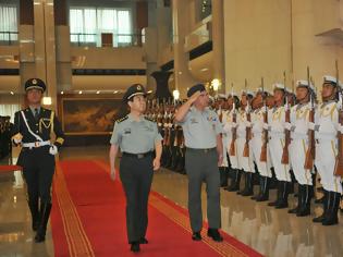 Φωτογραφία για Ολοκλήρωση επίσκεψης του Αρχηγού ΓΕΕΘΑ Στρατηγού Μιχαήλ Κωσταράκου στη Λ.Δ. της Κίνας