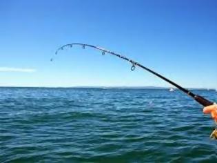 Φωτογραφία για Δείτε τον καρχαρία εξήντα κιλών που έπιασε ψαράς στο Θρακικό Πέλαγος... [photo]