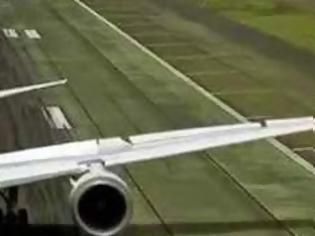 Φωτογραφία για Γιγαντιαίο Boeing 787-9 σε εντυπωσιακούς ελιγμούς! [video]