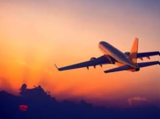 Φωτογραφία για Τορόντο: Επιβάτης απείλησε πως θα ανατινάξει το αεροσκάφος στον αέρα!