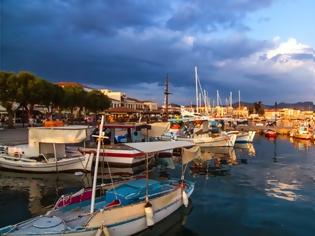 Φωτογραφία για Huffington Post: Αυτό είναι το πιο όμορφο ελληνικό νησί!