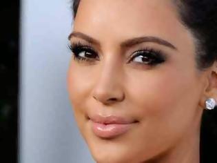 Φωτογραφία για Δείτε την Kim Kardashian με μαγιό, χωρίς ρετούς! [photos]